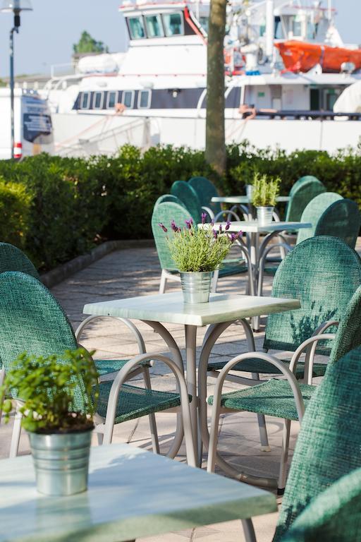 Hotel Baltic Cesenatico Exterior photo