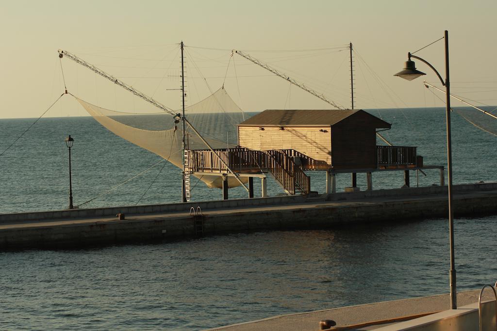 Hotel Baltic Cesenatico Exterior photo